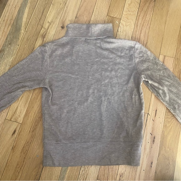 Dynamite Long Sleeve Beige Turtleneck - Size S - Picture 4 of 4